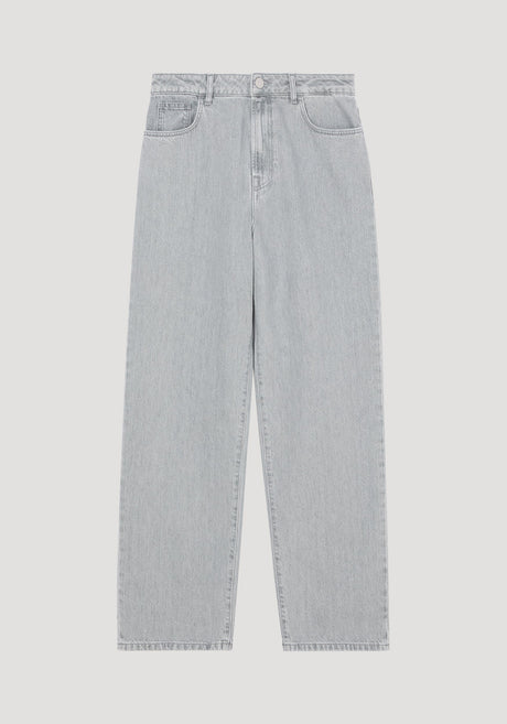 Signature baggy fit denim in mid grey, featuring a low-waist, wide-leg design, belt loops, front pockets, and a zip fly with button closure.