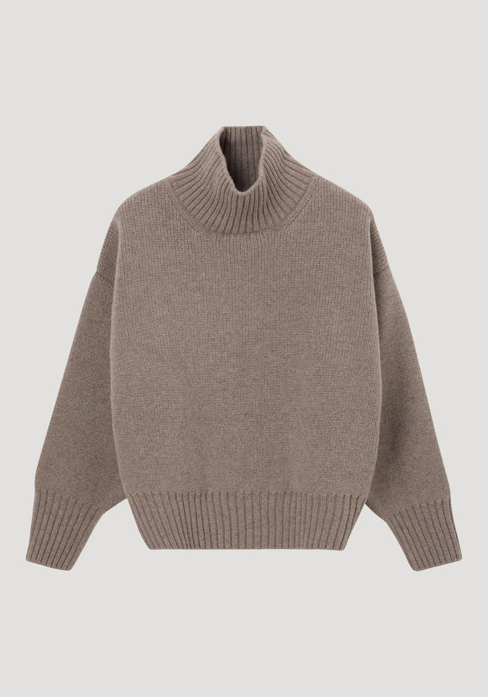 Sculptural compact turtleneck | clay melange: Rib-knit pullover with folded turtleneck, relaxed fit, drop shoulder, crafted from 100% wool by an Italian family business.