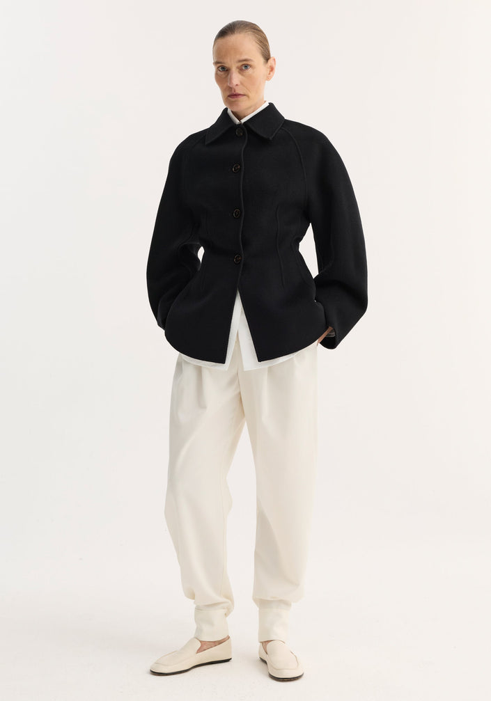 Double-faced sculptural jacket | black