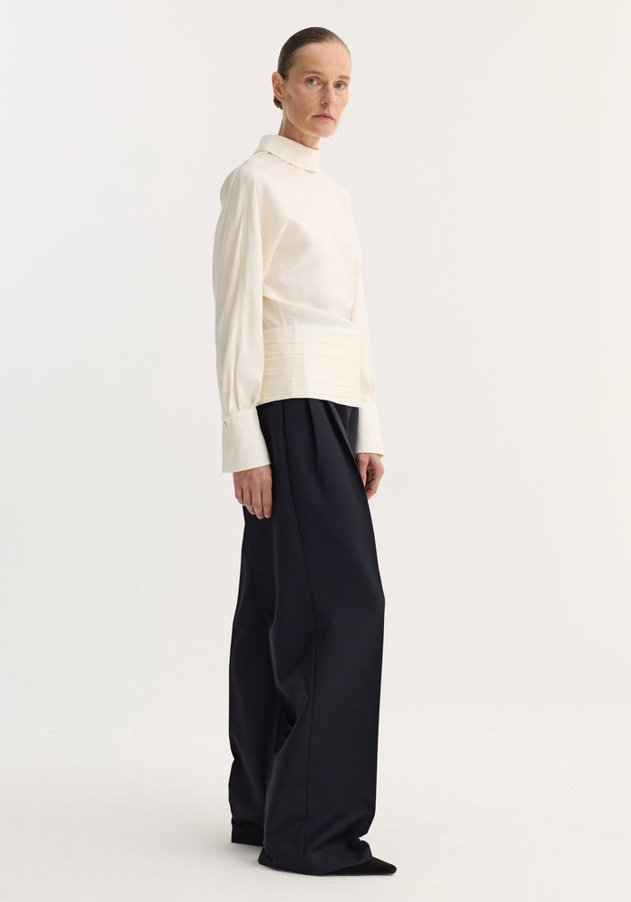Tuxedo silk top | cream