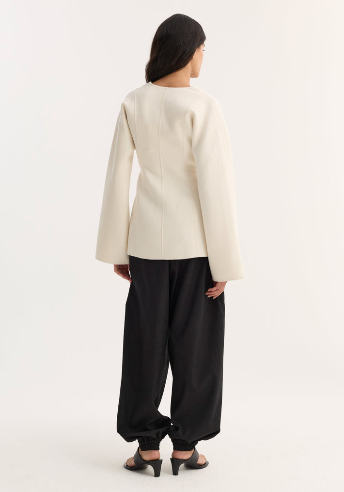 Sculptural long sleeve top | off white