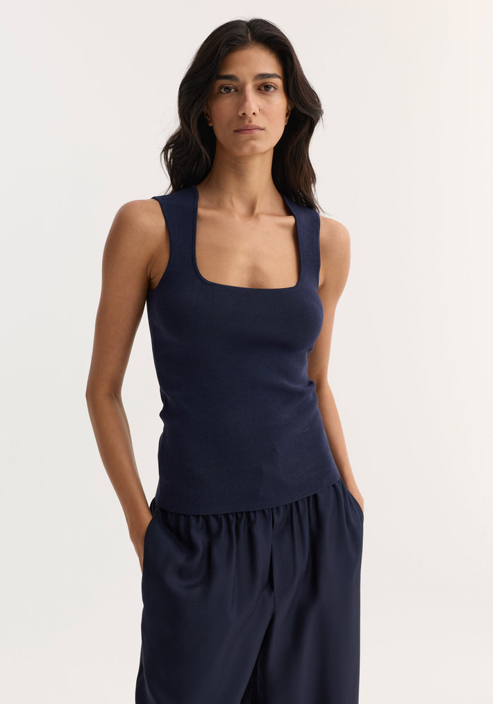 Bustier shaped knitted top | navy