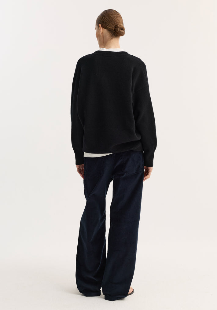 V-neck knitted jumper | black