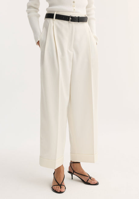 High-waist turn-up trousers | off white