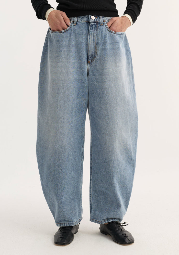 Sculptural denim trousers | classic blue