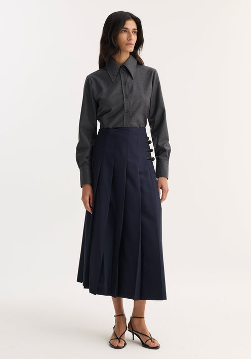 Pleated wool skirt with leather closures | navy