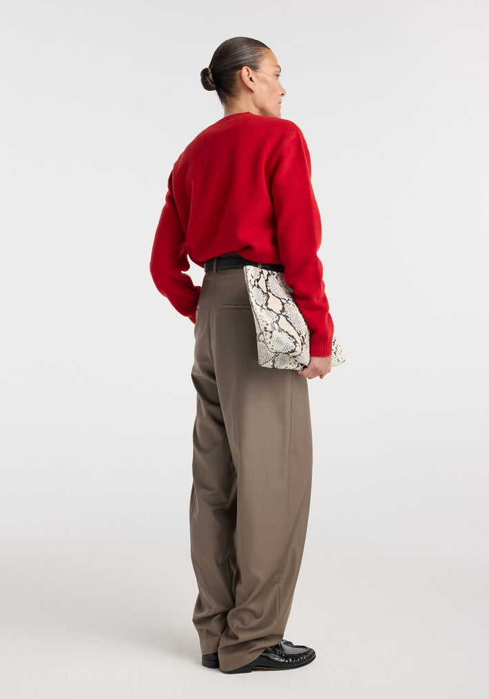 Daria - Single pleat tapered trousers | desert brown