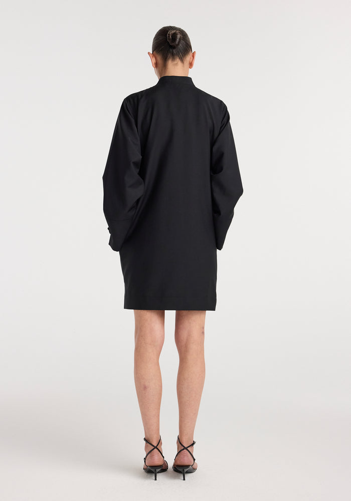 Pankou closure dress | black