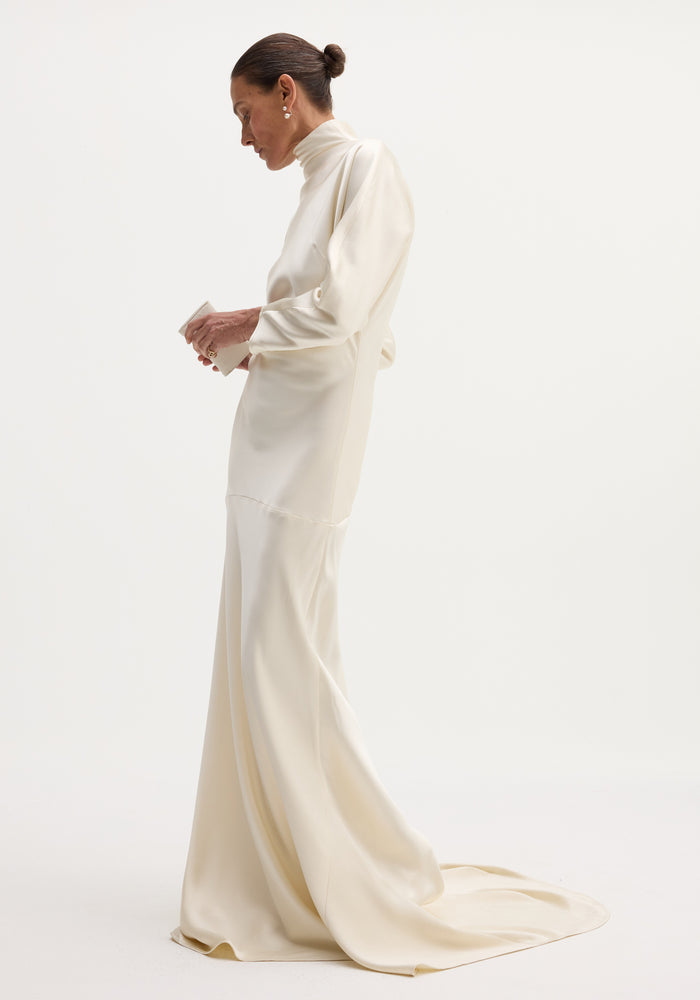Satin button down dress with train | ivory
