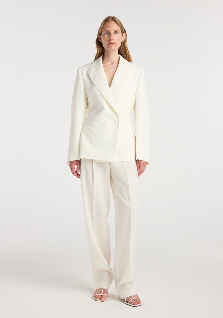 Hourglass shaped blazer | off white