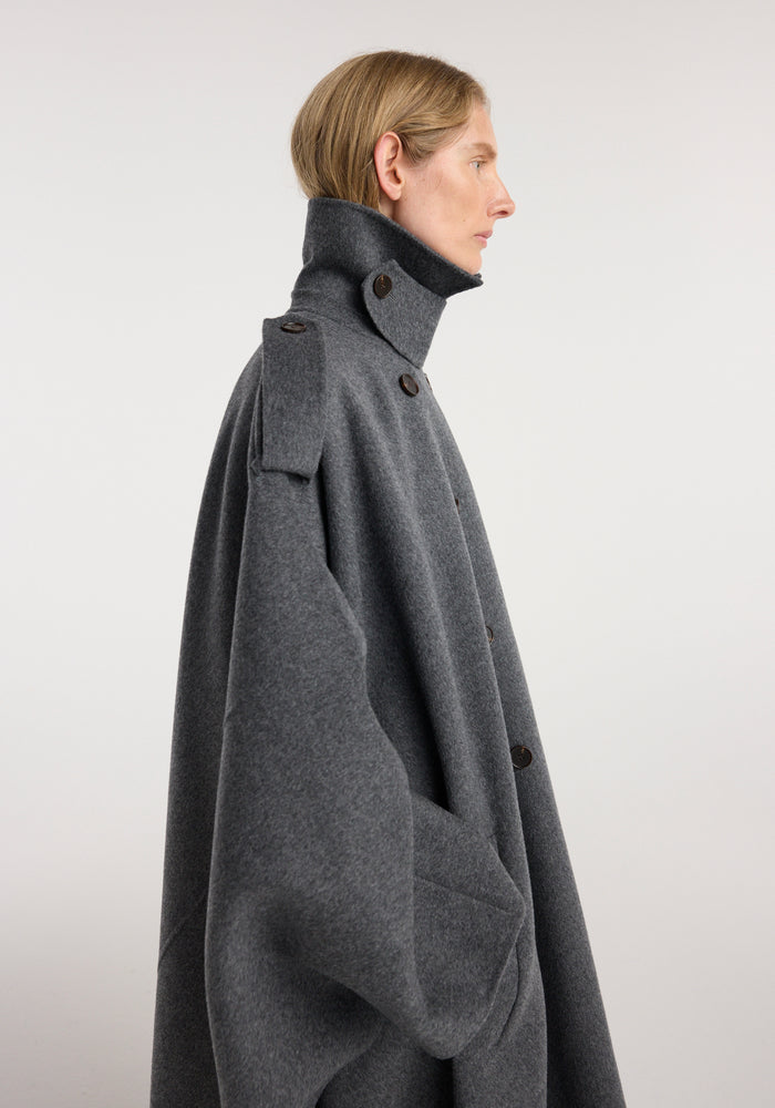Double-faced cape trenchcoat | dark grey melange