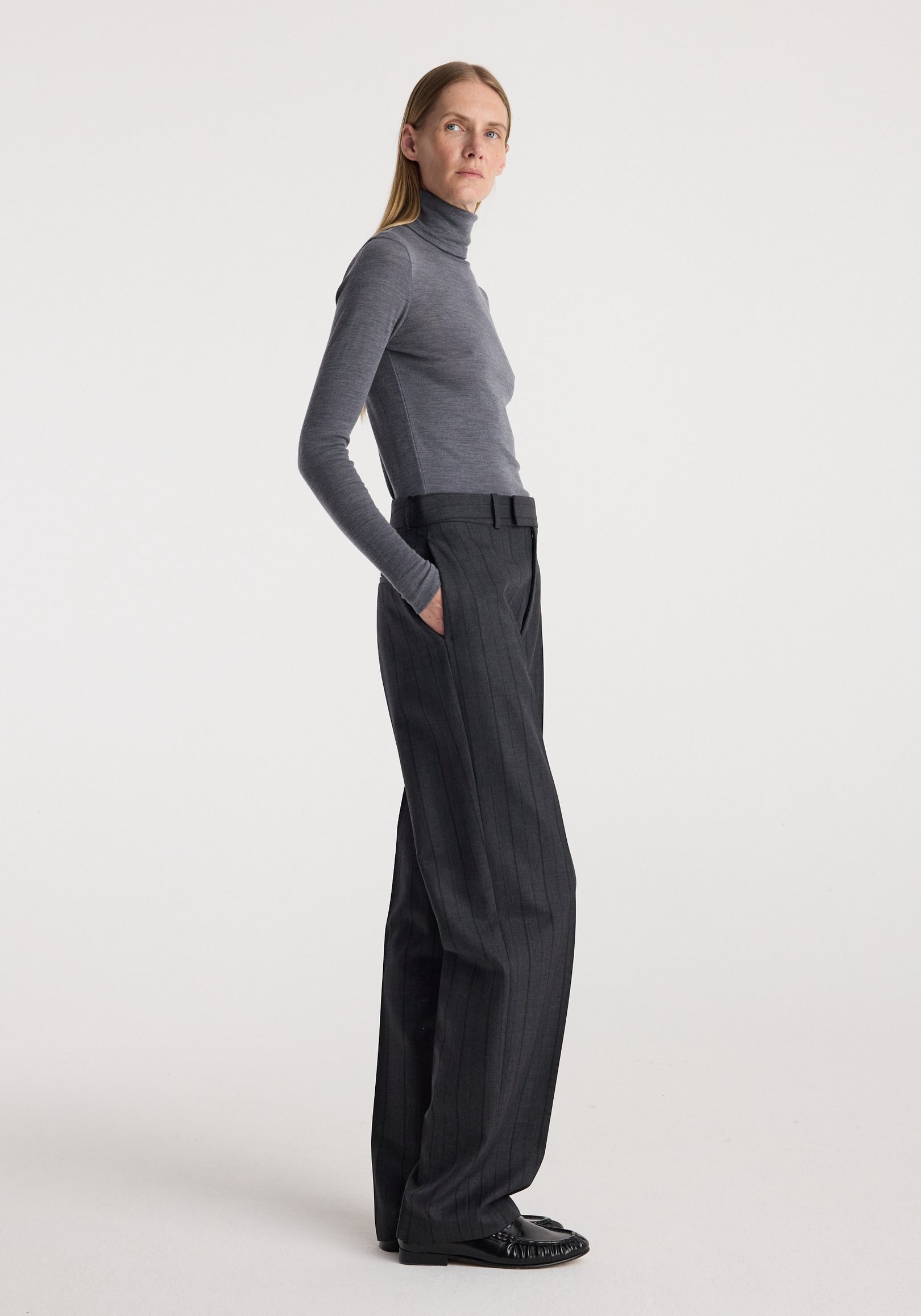 Fine merino turtleneck | mid grey melange
