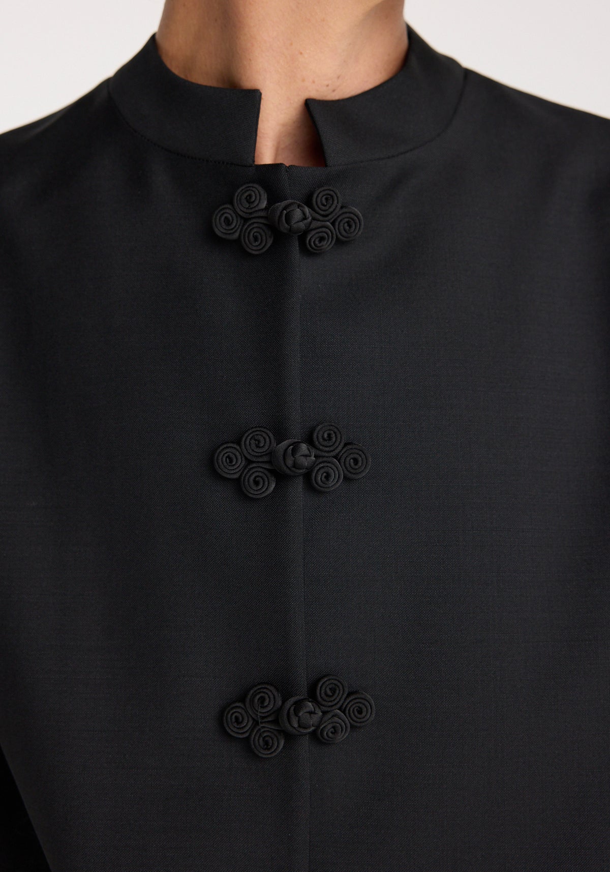 Pankou closure jacket | black