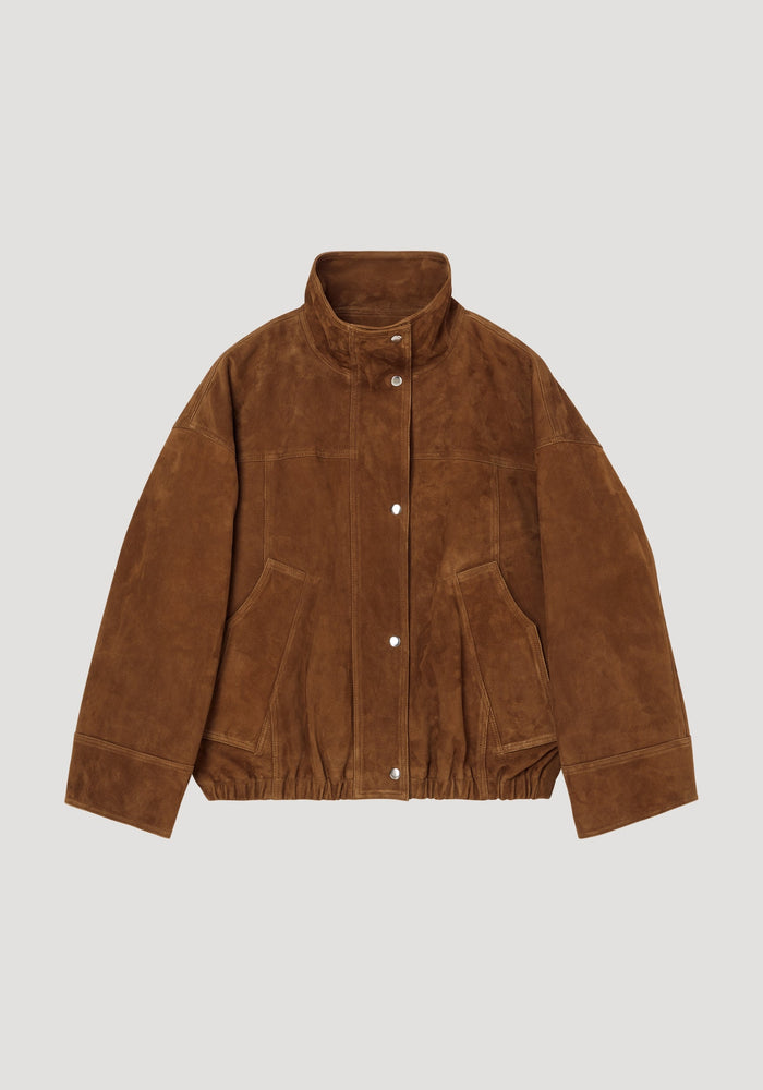 Reinvented suede jacket | cognac with a stand-up collar, snap-button closure, elasticized hem, and angled pockets; oversized style shown on model in EU 36.