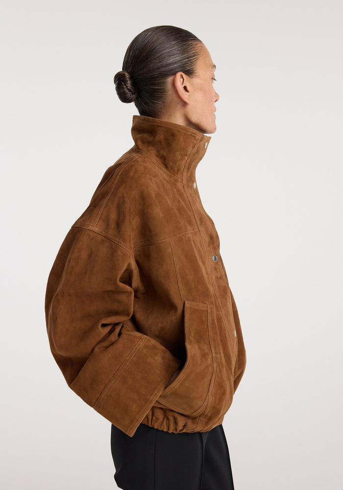 Reinvented suede jacket | cognac