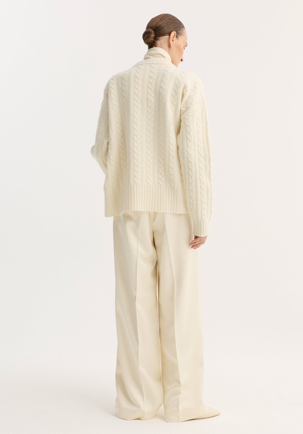 Relaxed drawstring satin trousers | cream