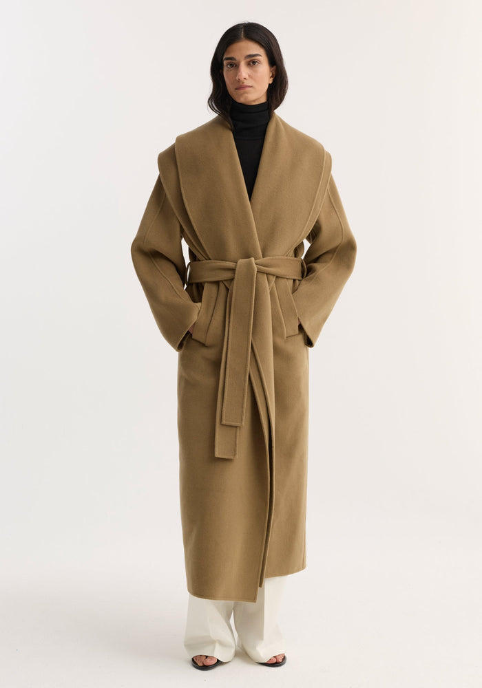 Signature double-faced scarf coat | camel