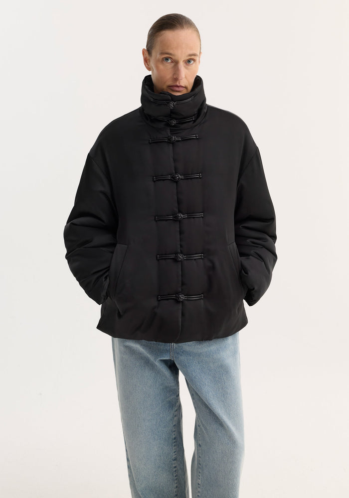 Padded puffer jacket | black