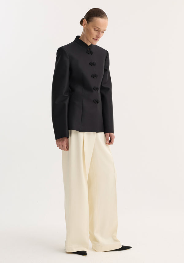 Sculptural pankou closure blazer | black