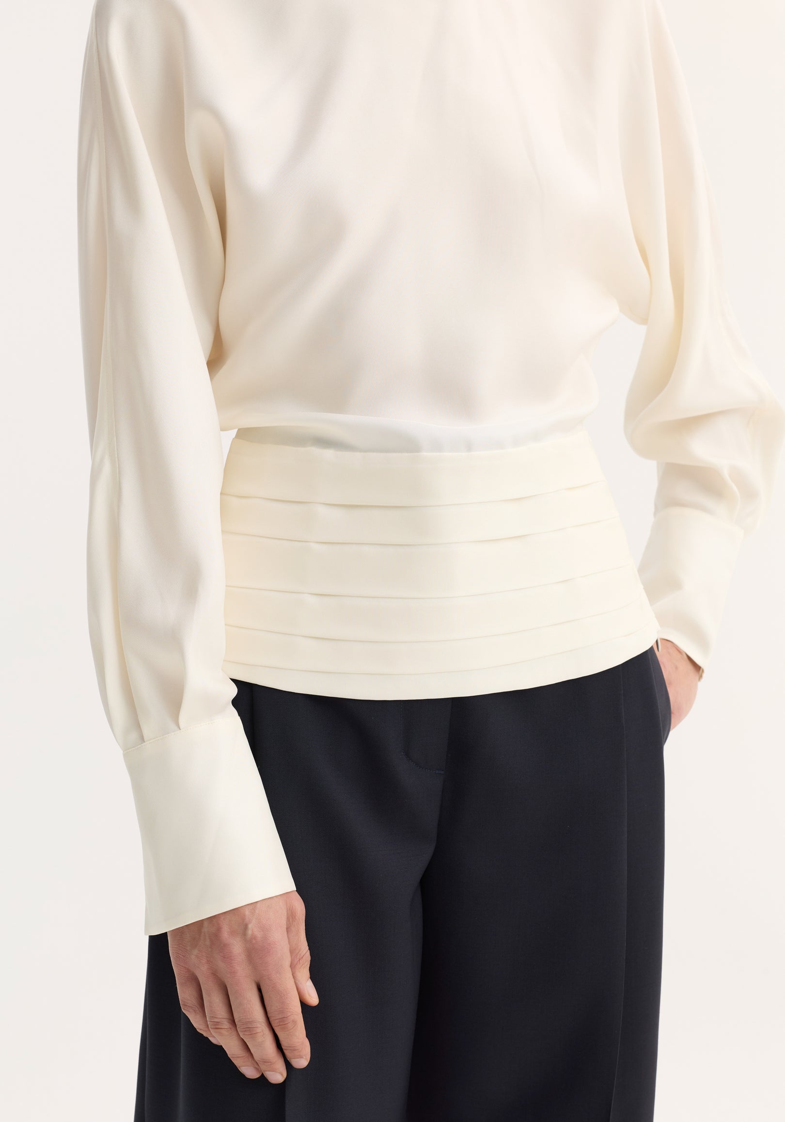 Tuxedo silk top | cream