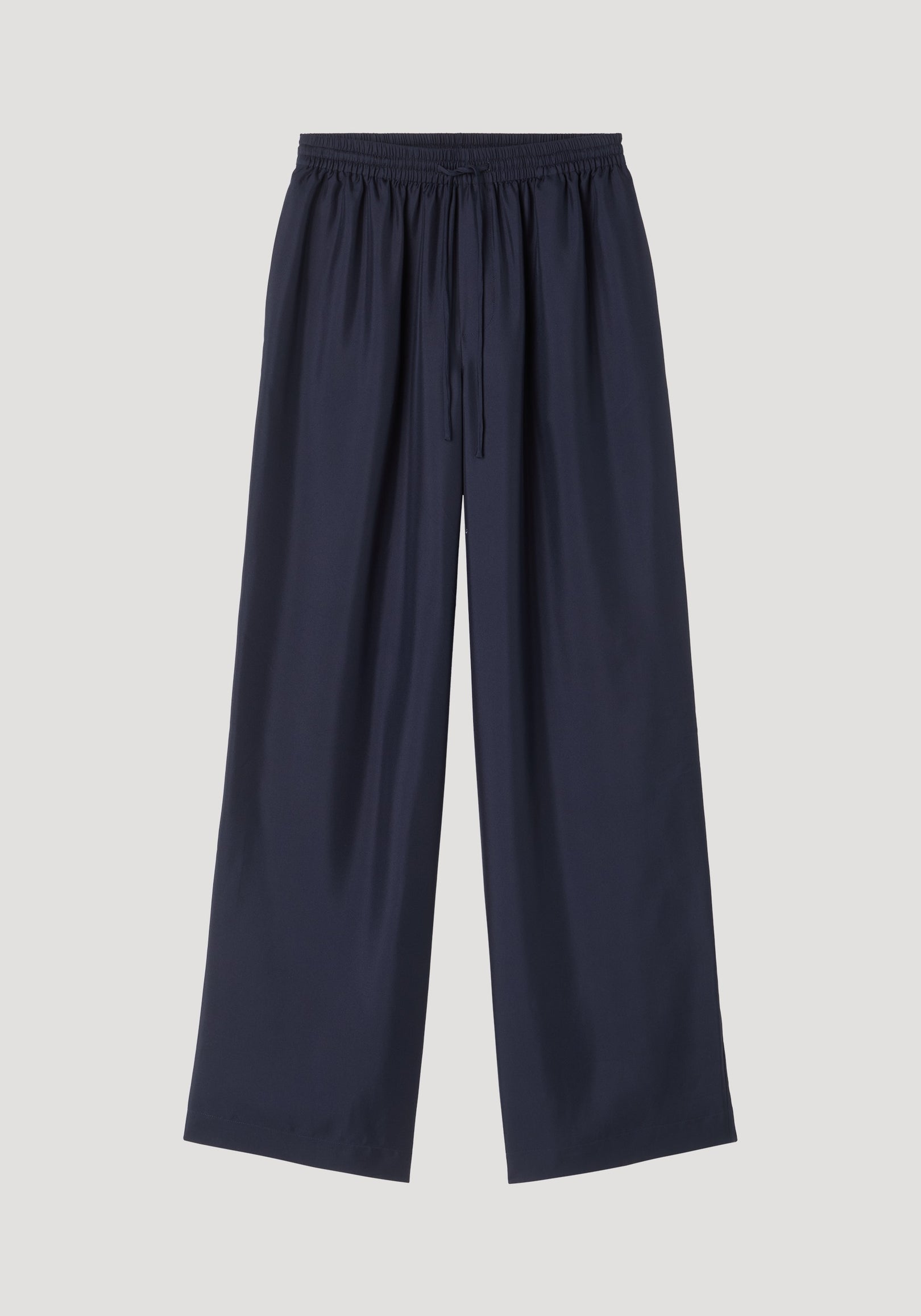 Wide leg silk trousers, night: relaxed-fit, pure silk twill pants featuring wide legs and elastic drawstring waistband, showcasing a fluid, comfortable drape.