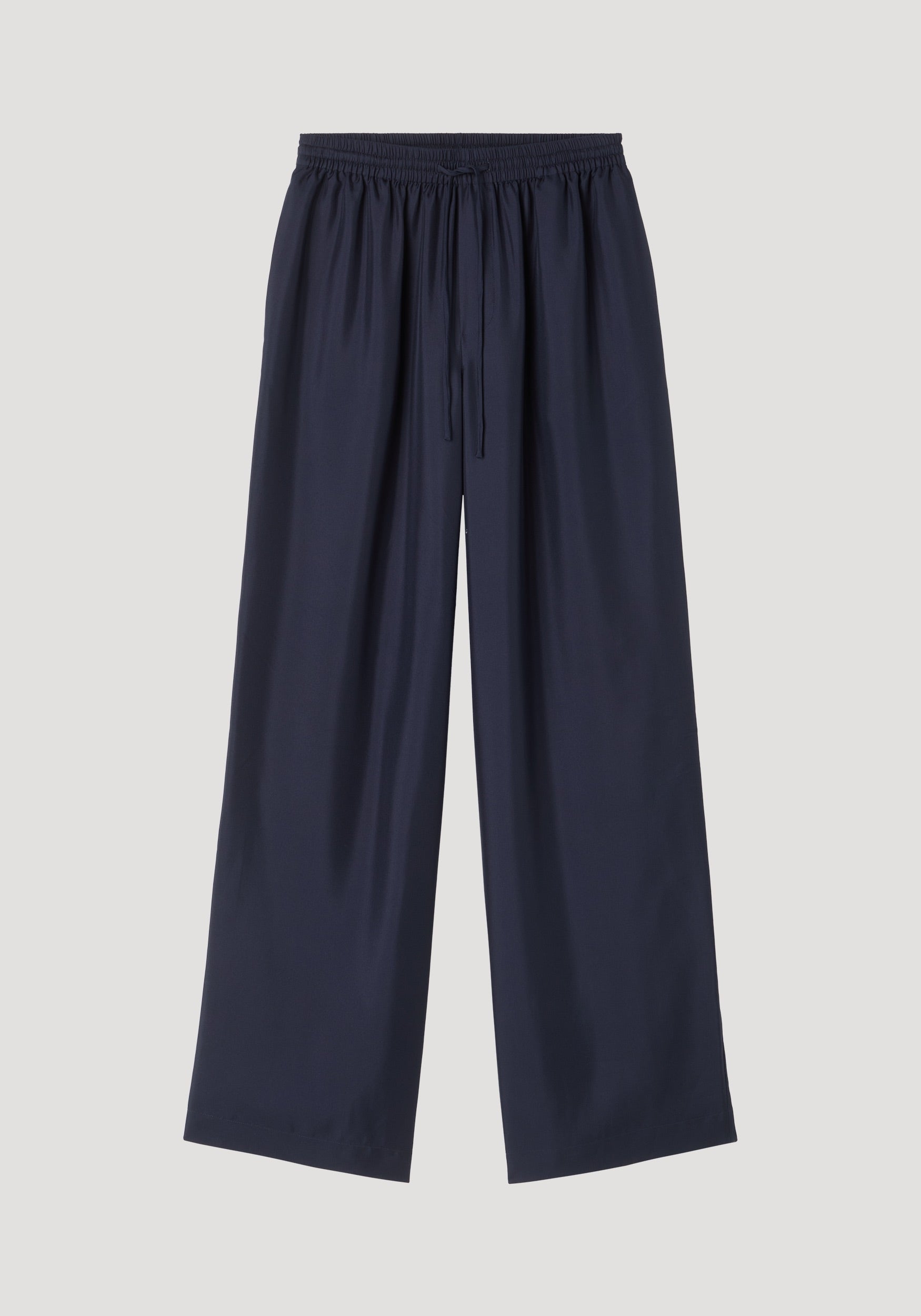 Wide leg silk trousers, night: relaxed-fit, pure silk twill pants featuring wide legs and elastic drawstring waistband, showcasing a fluid, comfortable drape.