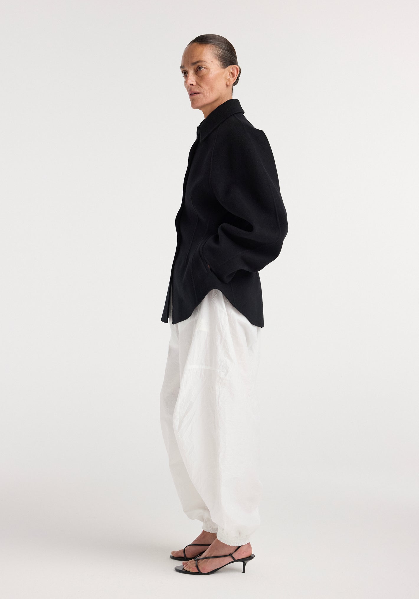 Double-faced sculptural jacket | black