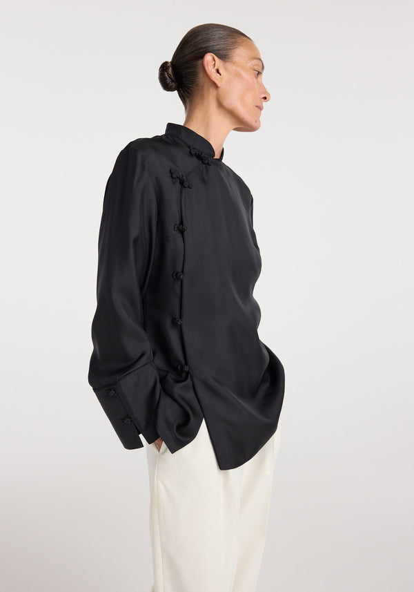 Pankou closure silk top | black
