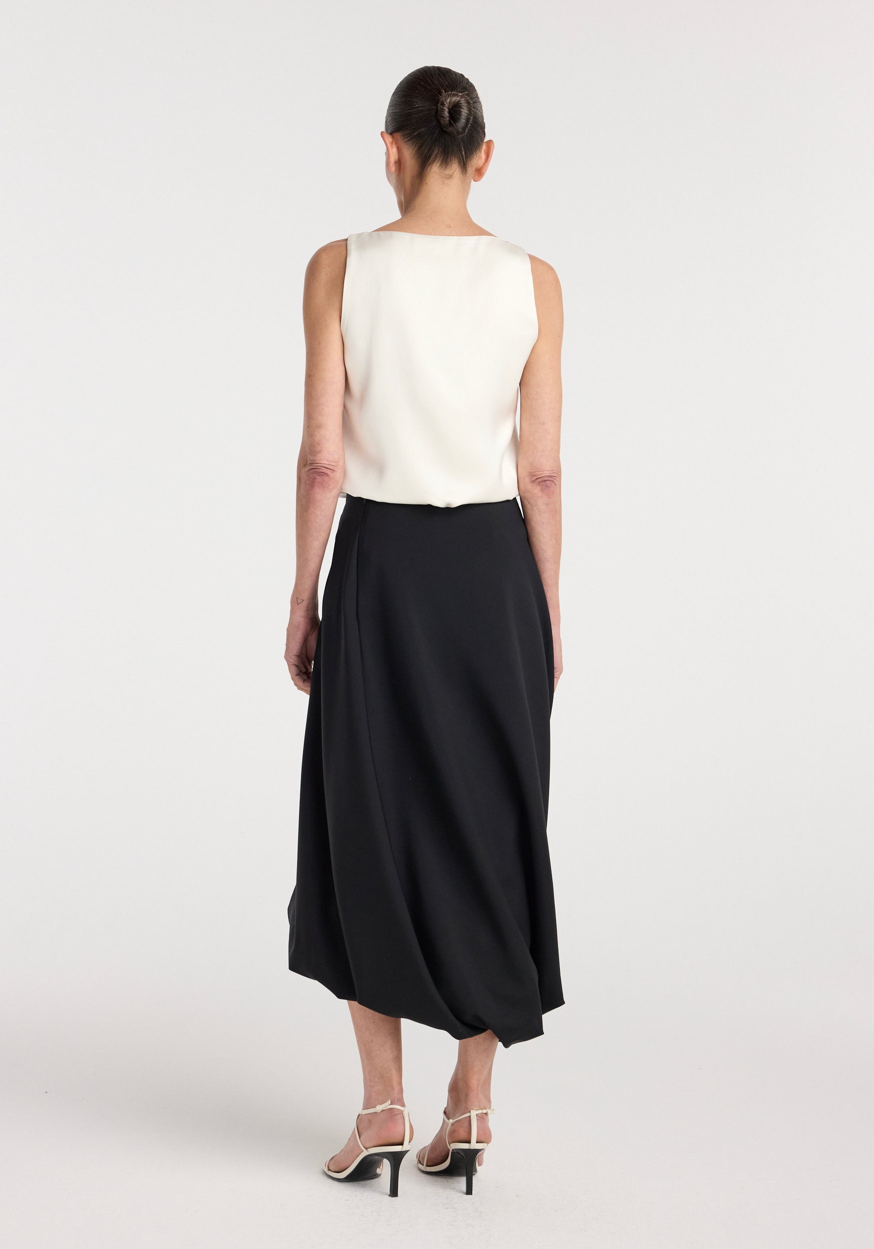 Satin scoop-neck top | ivory
