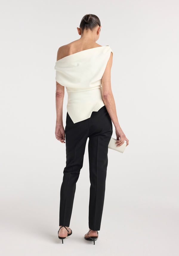 Off shoulder lapel top | off white