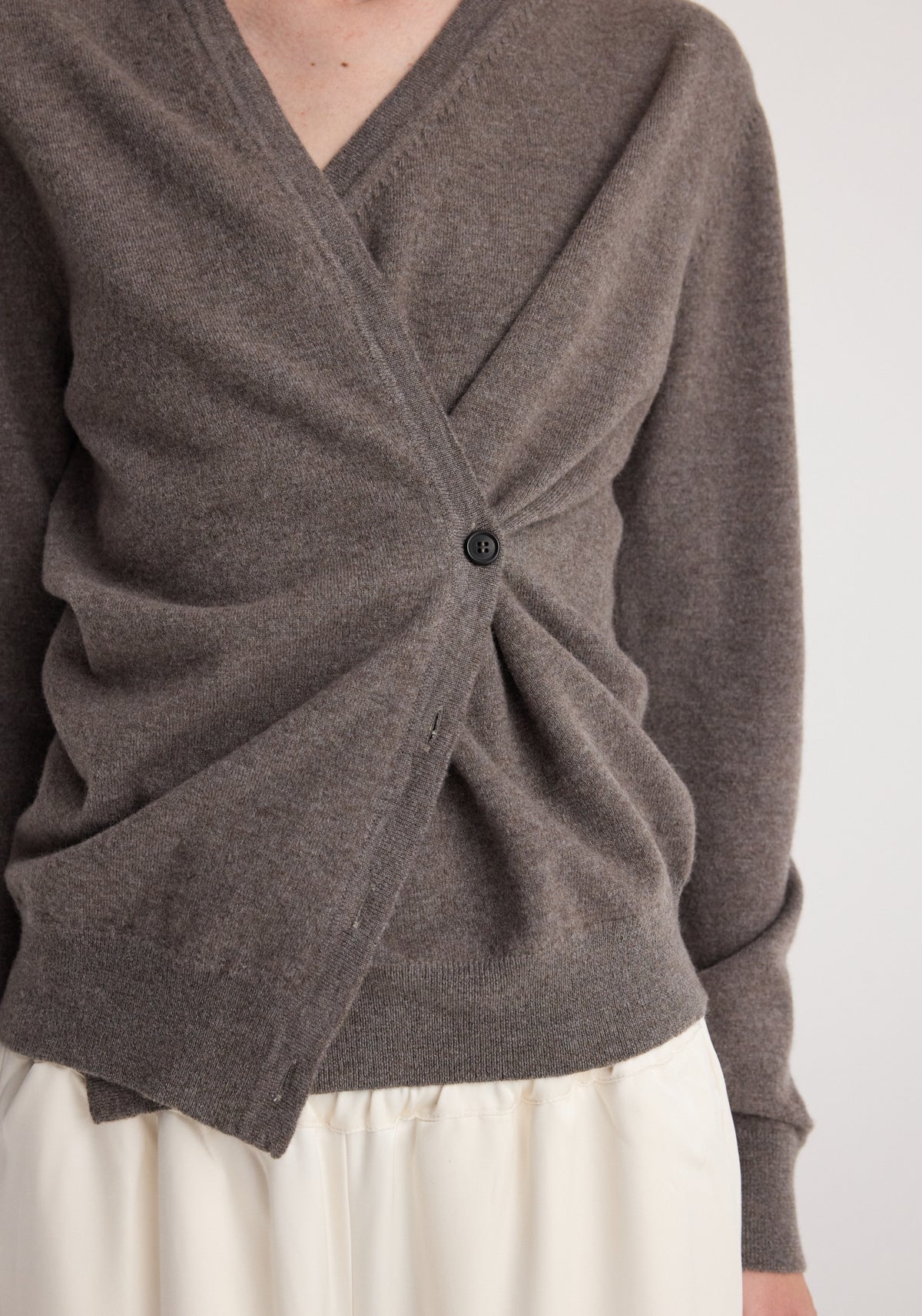Twisted ballet cardigan | mud