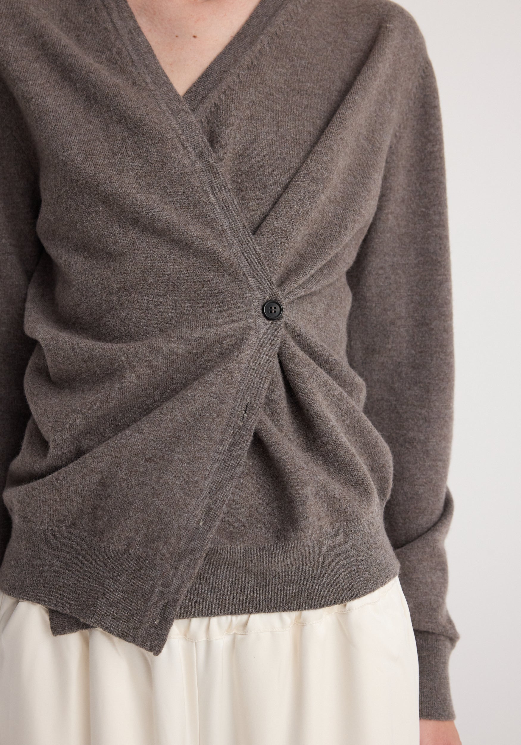 Twisted ballet cardigan | mud