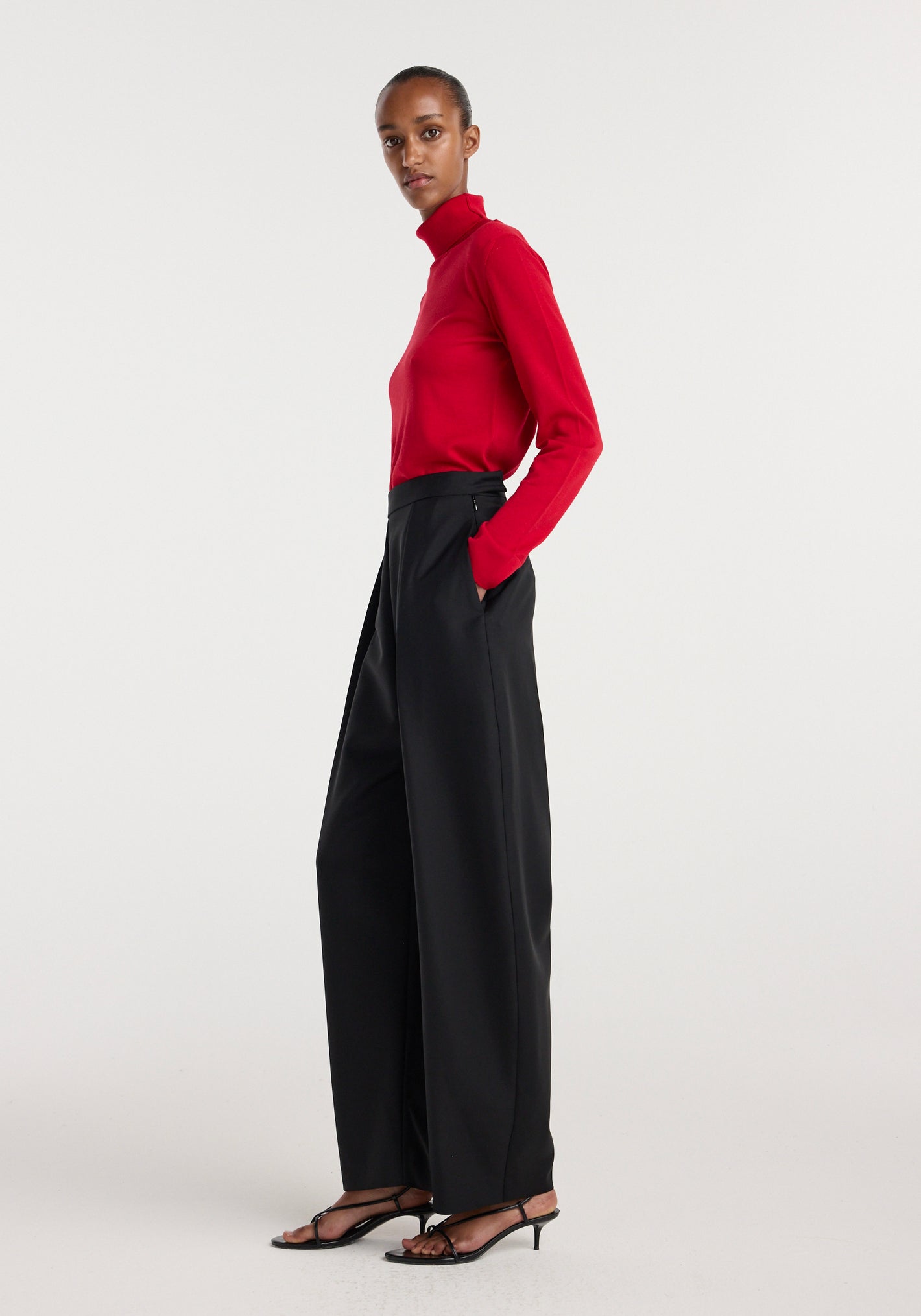 Puck - Sculptural tailored trousers | black