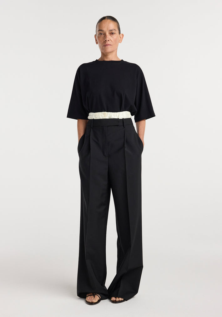 Boxer detailed trousers | black