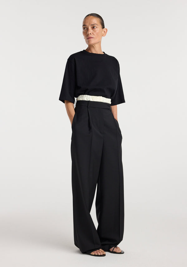 Boxer detailed trousers | black