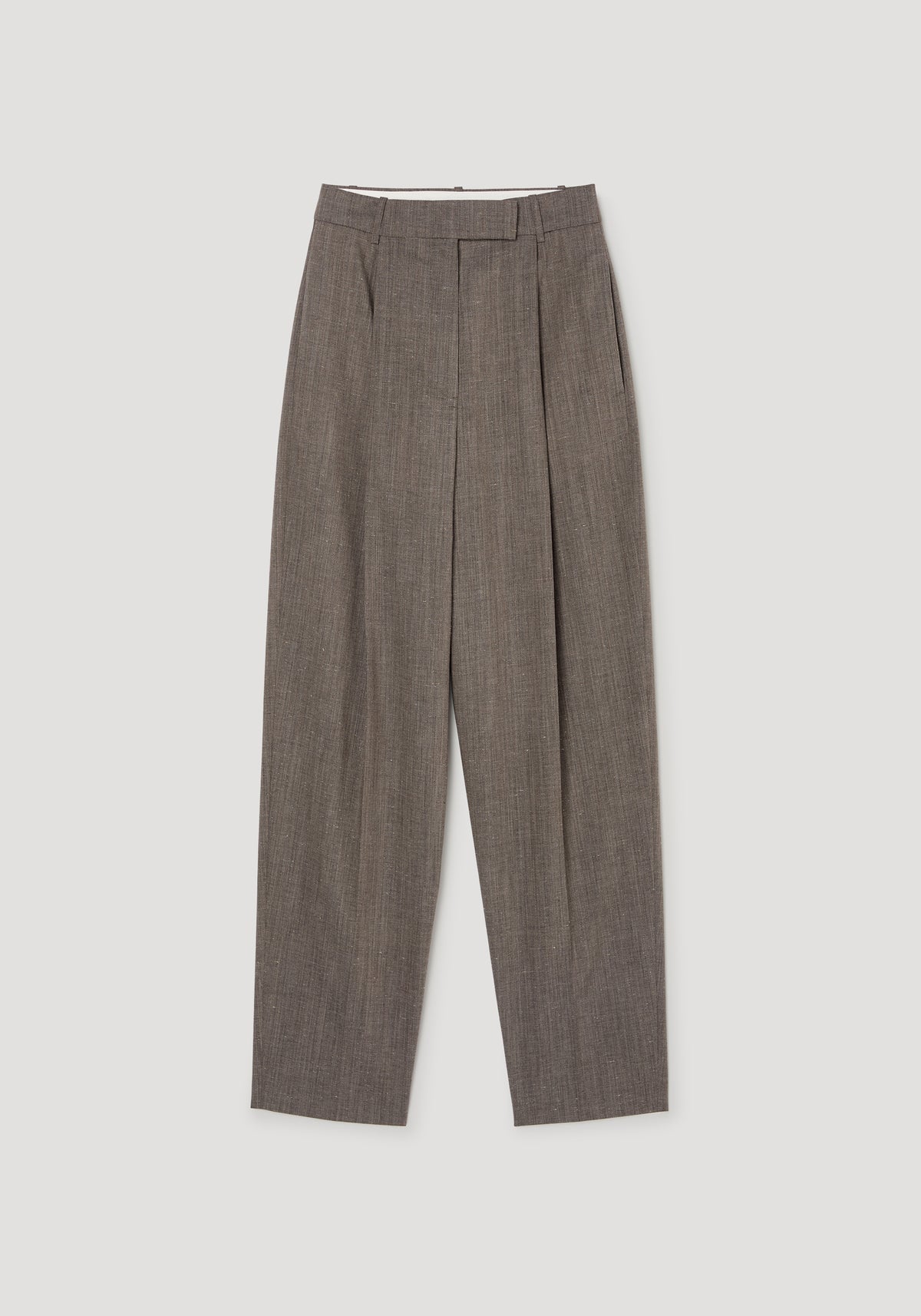 Daria - Single pleat tapered trousers | earth slub