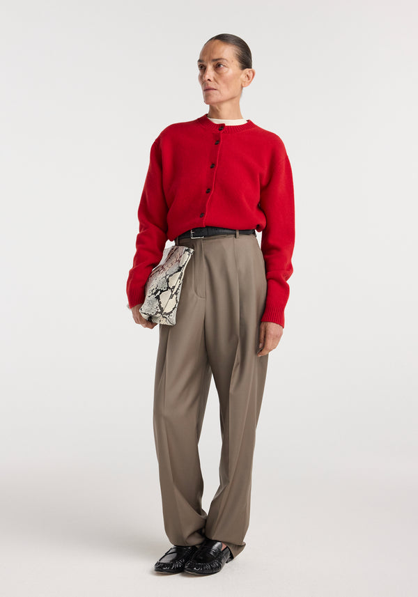 Daria - Single pleat tapered trousers | desert brown