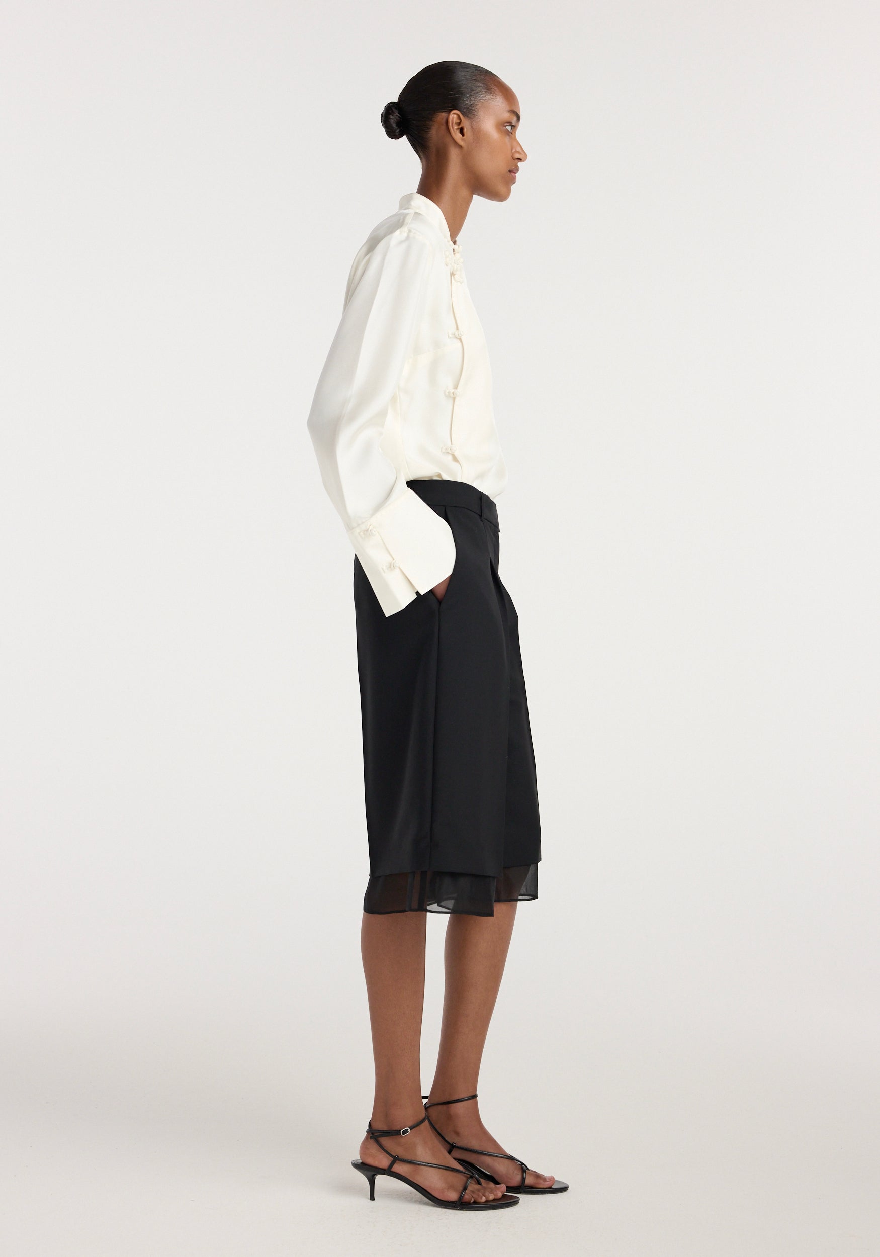 Organza lined shorts | black