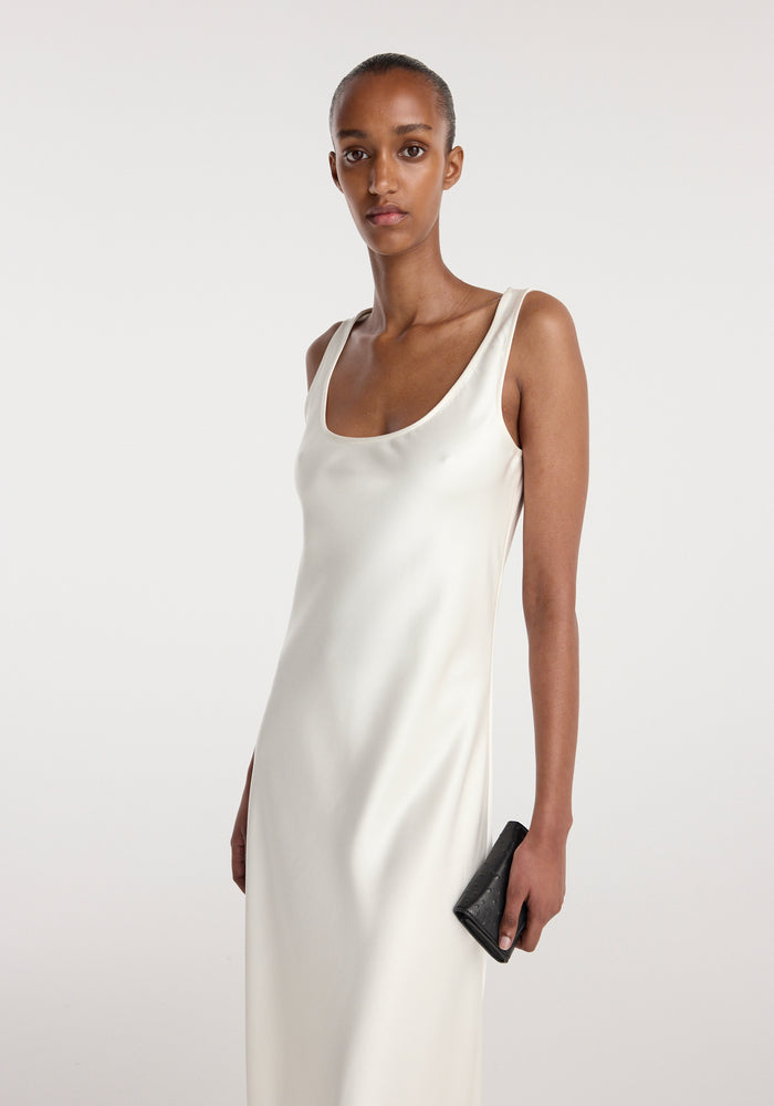 Scoop neck satin dress | ivory
