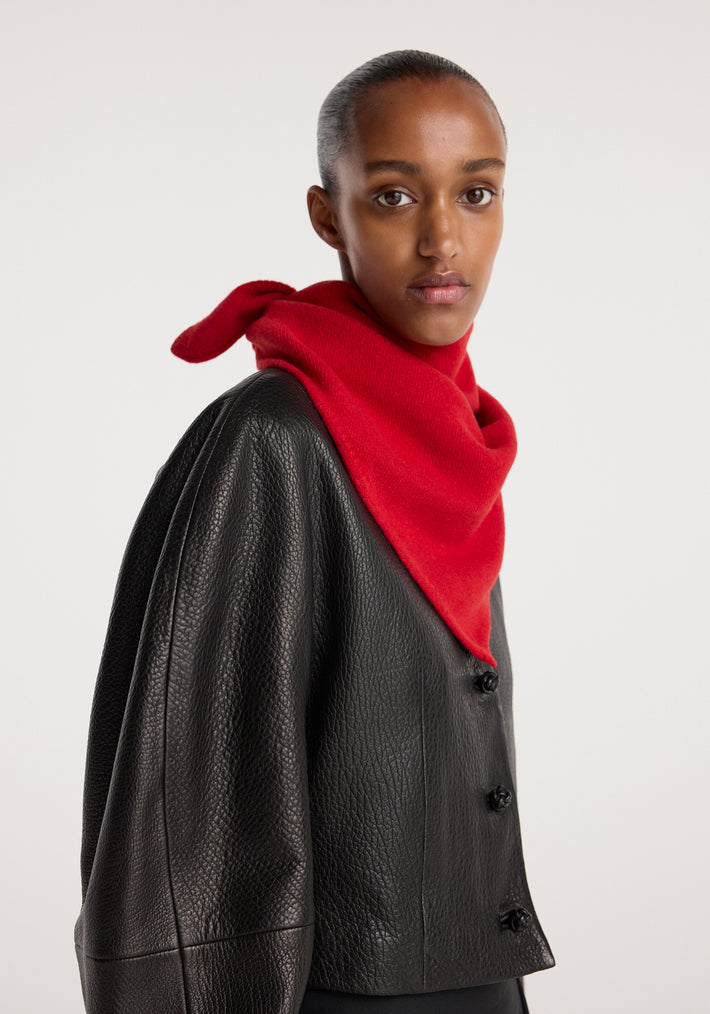 Small knitted triangle scarf | red