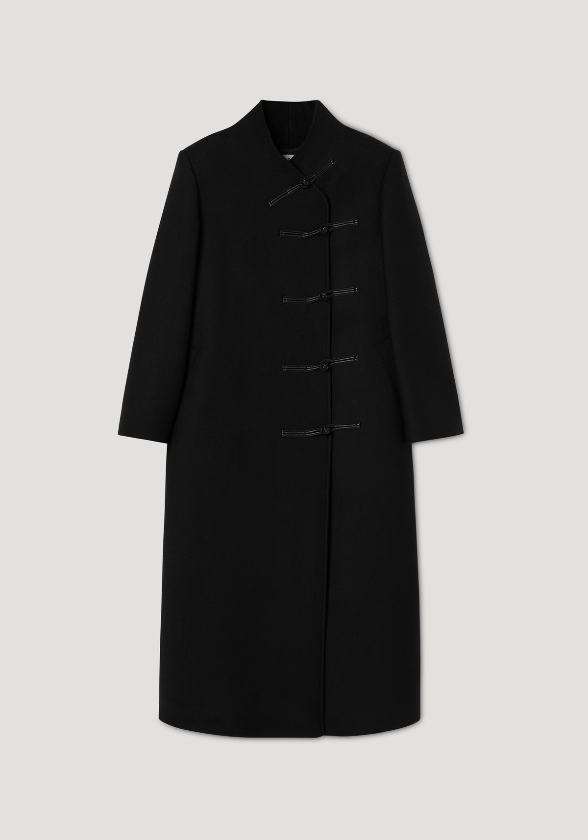 Pankou closure wool coat | black displayed flat against a neutral background, featuring a minimalist design with long sleeves and toggle-style front closures.