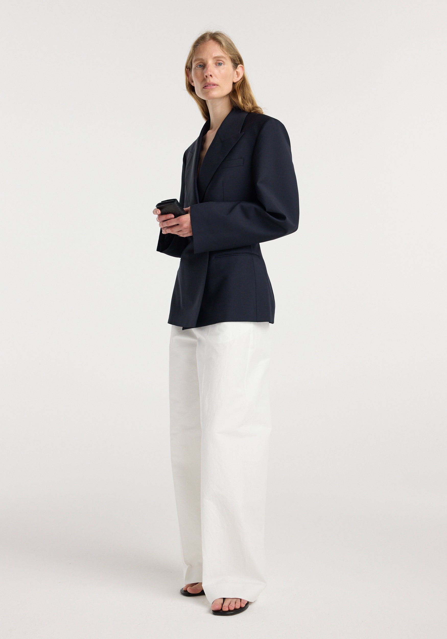 Hourglass shaped blazer | navy