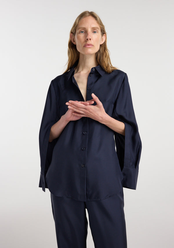 Silk open-sleeve detailed shirt | night