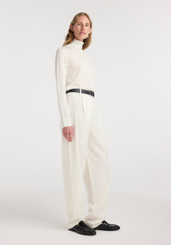 Fine-knit wool cashmere turtleneck | off white