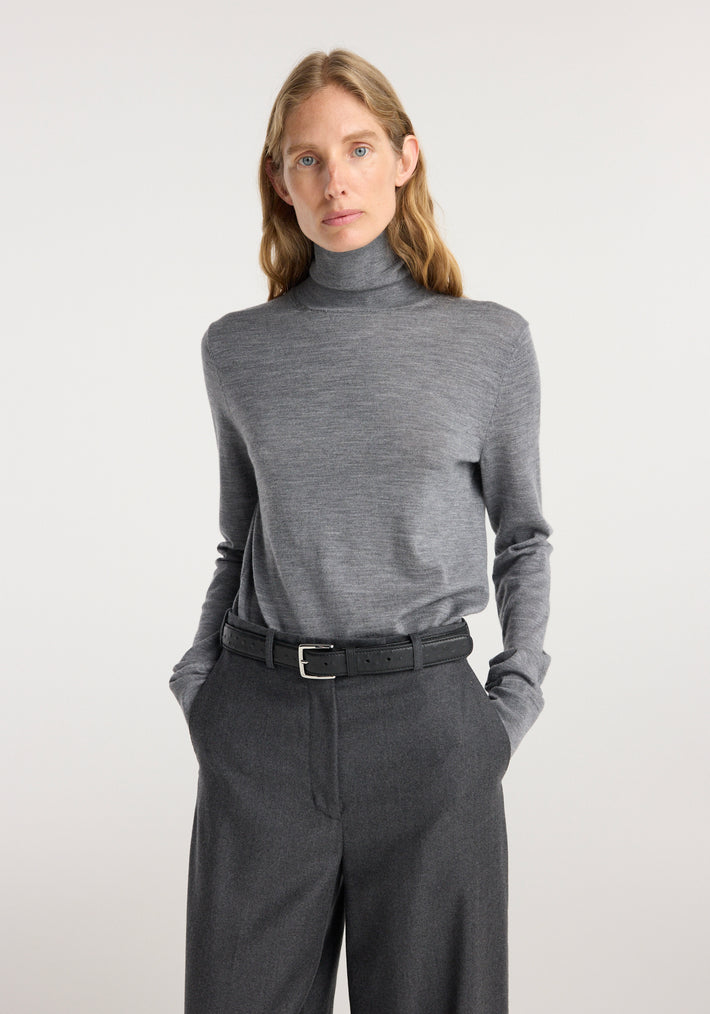 Fine knitted wool turtleneck | mid grey melange