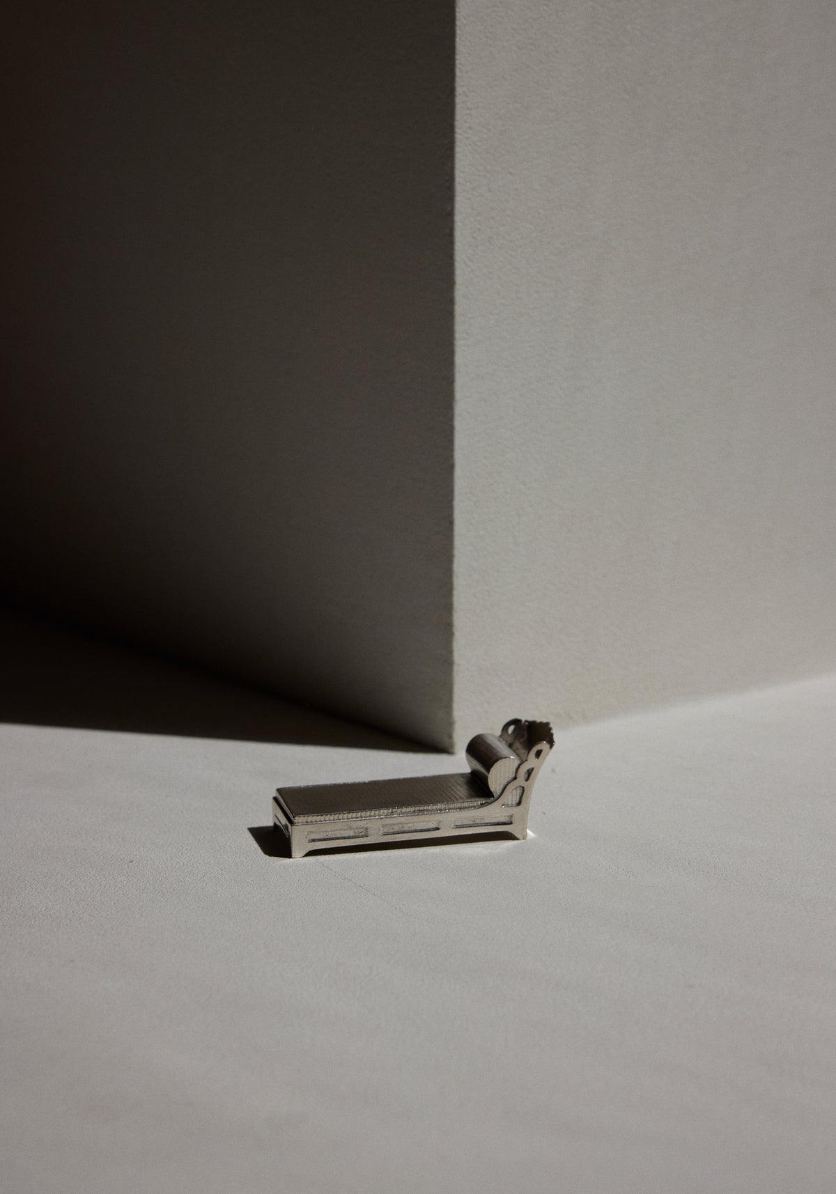 Dutch Silver Miniatures, Chaise Long | silver
